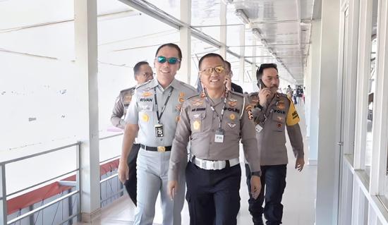 2024 Rivan Purwantono dan Kakorlantas Polri melakukan pengecekan kesiapan pengamanan di wilayah Mandalika pada Minggu 29 September 2024