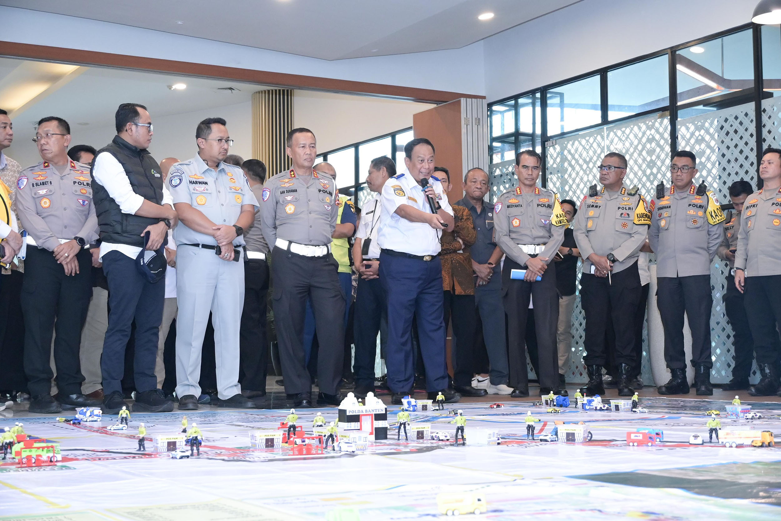 2500 Harwan Muldidarmawan Direktur Kepatuhan dan Manajemen Risiko Jasa Raharja