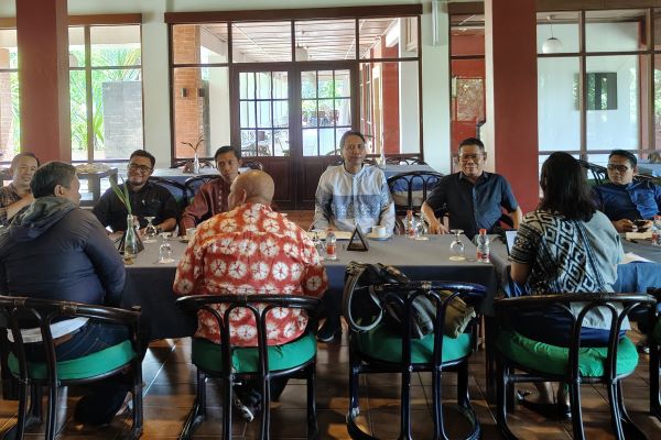 Mitra Hijau dan Forum CSR Kaltim 600