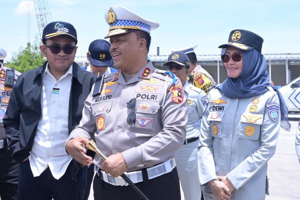 Korps Lalu Lintas (Korlantas) POLRI menggelar survei di Pelabuhan Bakauheni dan Pelabuhan Merak pada Kamis (20/02/2025).