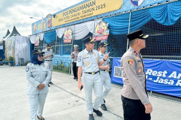 Direktur Keuangan PT Jasa Raharja Tinjau Pos Pelayanan Terpadu di Jawa Barat 2