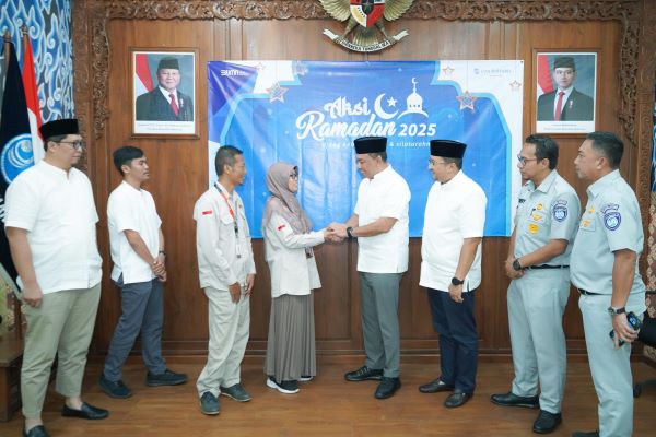 Direktur Utama PT Jasa Raharja, Rivan A. Purwantono di Kegiatan  PT Jasa Raharja Gelar Aksi Ramadan 2025 -Rabu, 05 Maret 2025