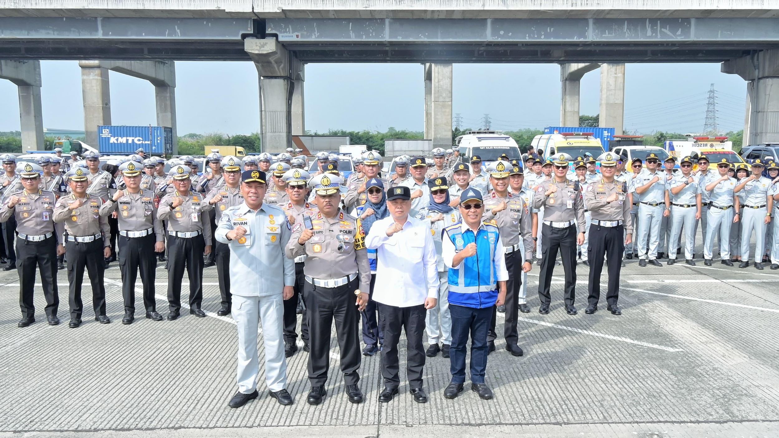 command center pjr kolantas polri bw 2500
