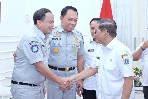 Audiensi Pembina Samsat Nasional dengan Gubernur DKI Jakarta, Bahas Sinergi untuk Penerapan Kebijakan Samsat yang Efektif dan Efisien untuk Warga Jakarta