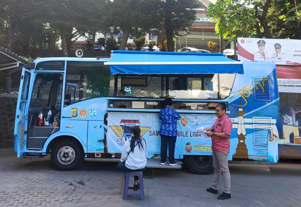 Kementerian BUMN dan Jasa Raharja Apresiasi Hadirnya Layanan SAMOLI di Samsat Kota Yogyakarta