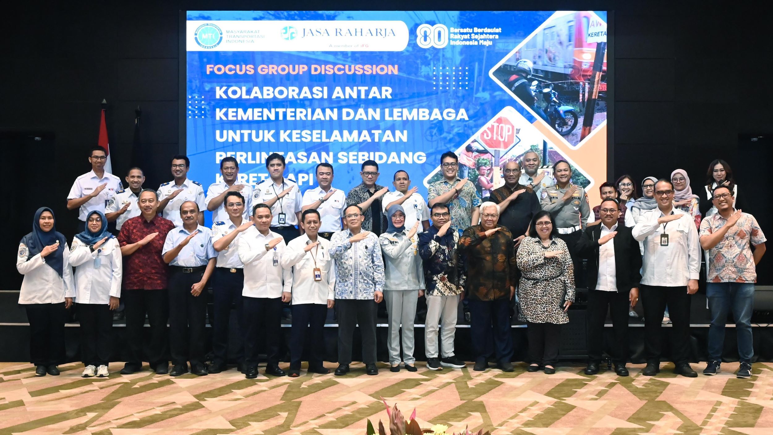 2500 Plt Direktur Utama Jasa Raharja Dewi Aryani Suzana