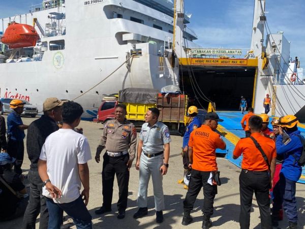 600 Kecelakaan Kapal di Pelabuhan Semayang