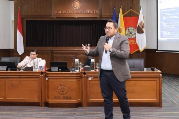 Harwan Muldidarmawan Paparkan Peran Compliance dan Ethics sebagai Kunci Keberlanjutan Organisasi di Universitas Gadjah Mada